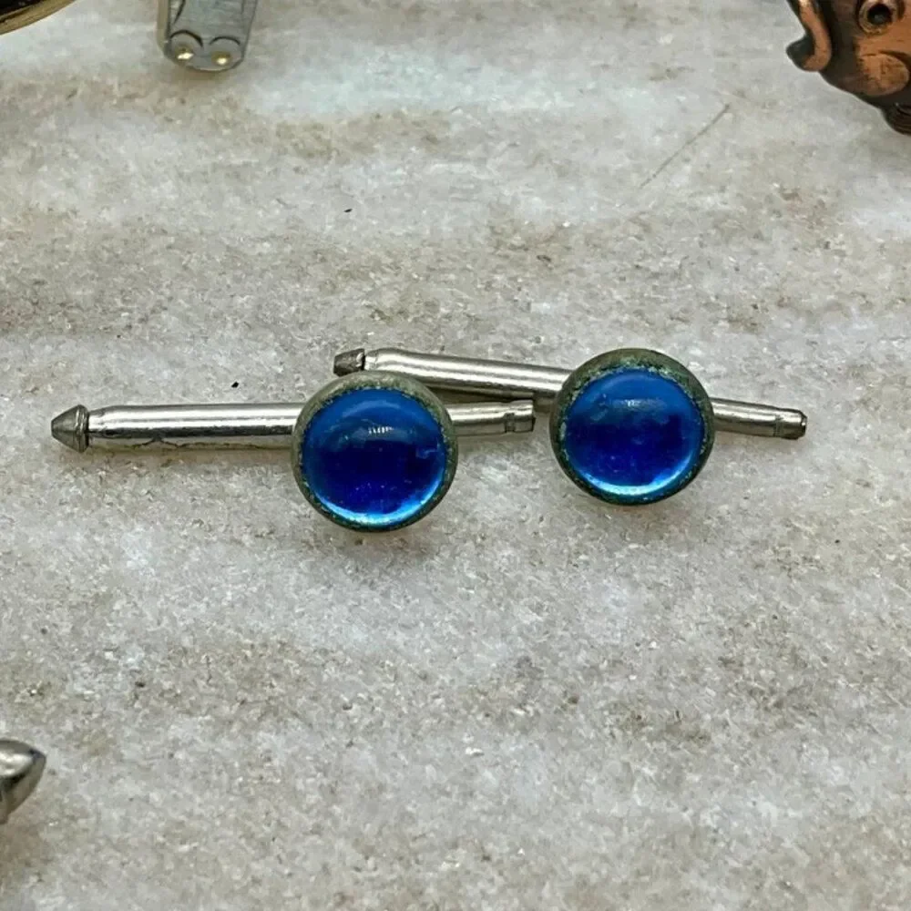 Vintage Blue Cabochon Silver Spring Toggle Clasp Cufflinks Gorgeous